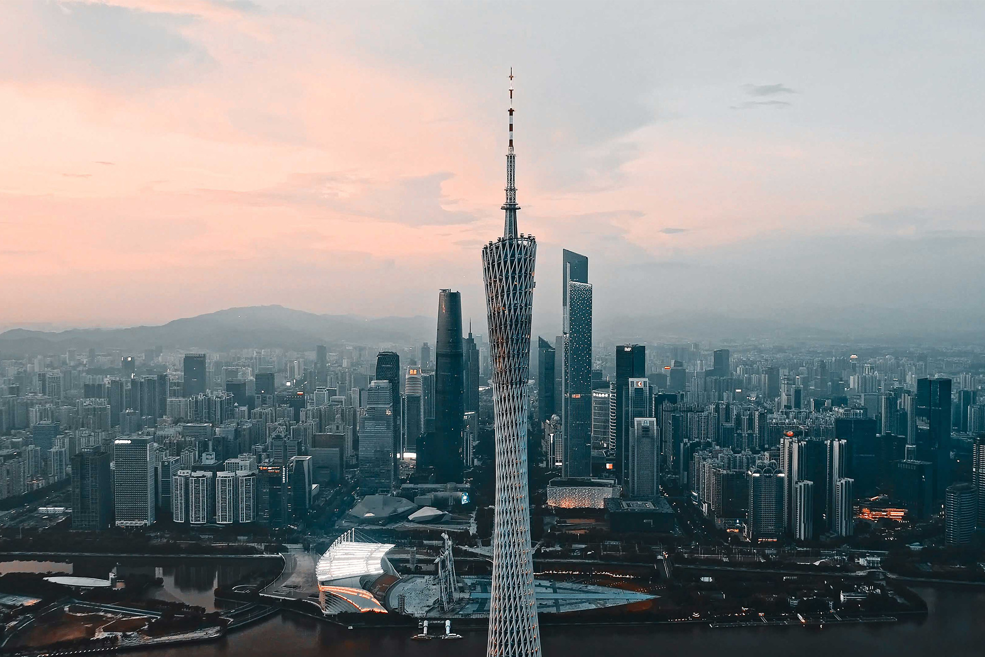 LETOU·美妆领航者